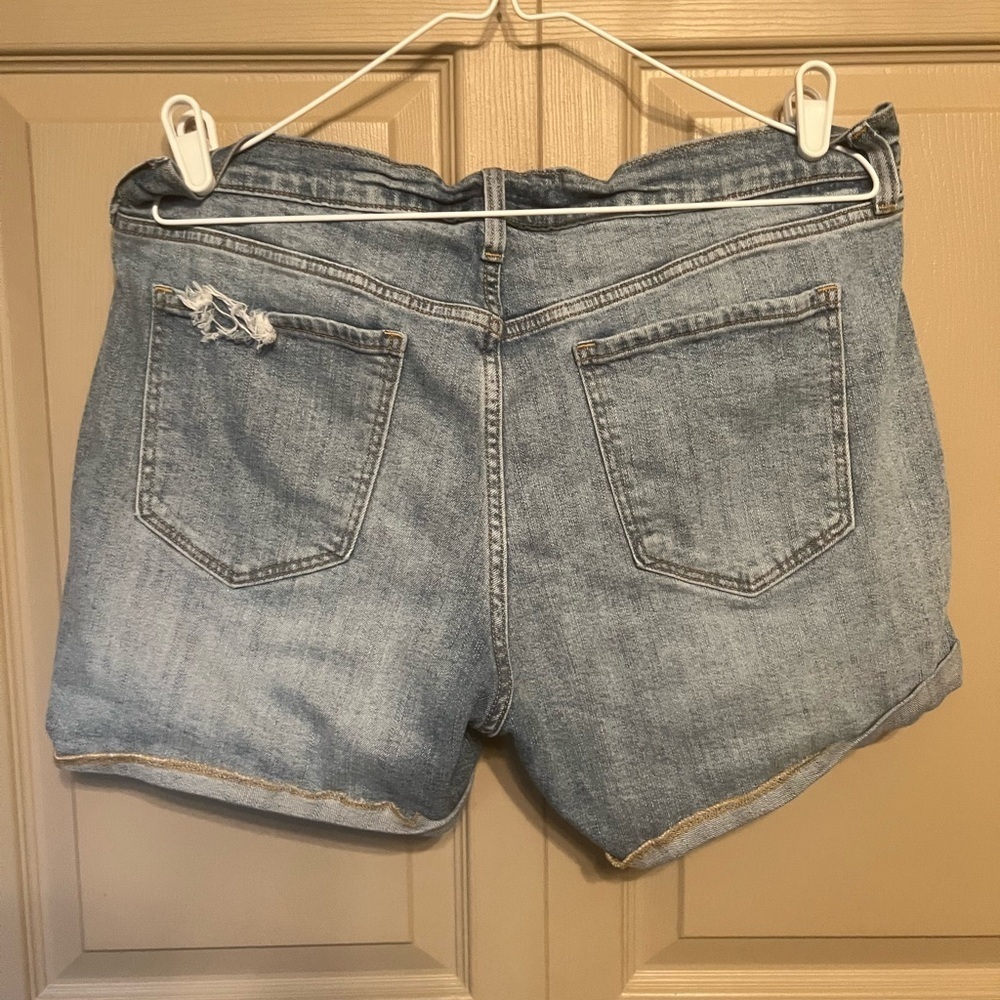Old Navy Light Blue Jean Shorts - Picture 2 of 4